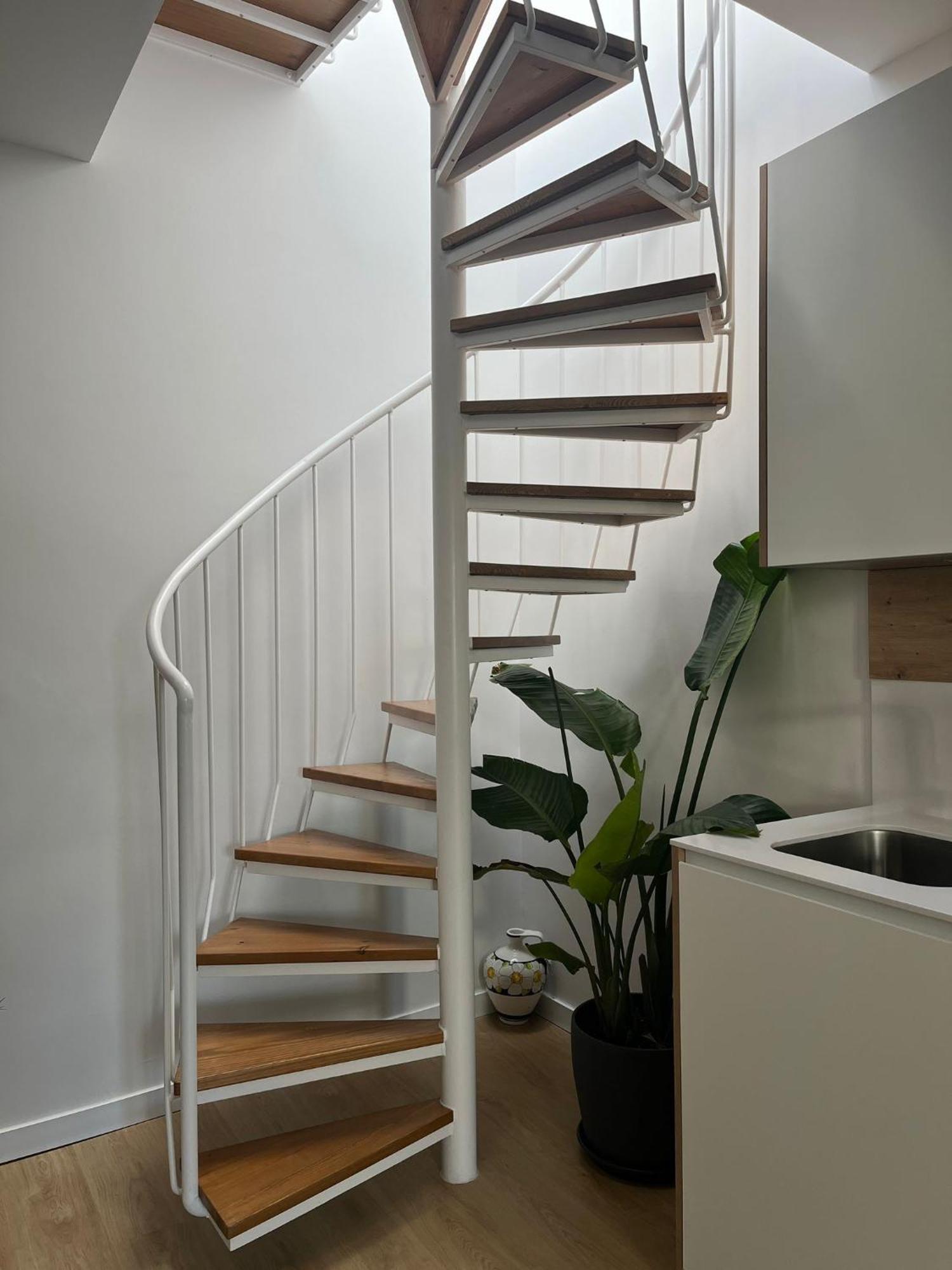 Hidden Gem Penthouse El Meson Apartment *