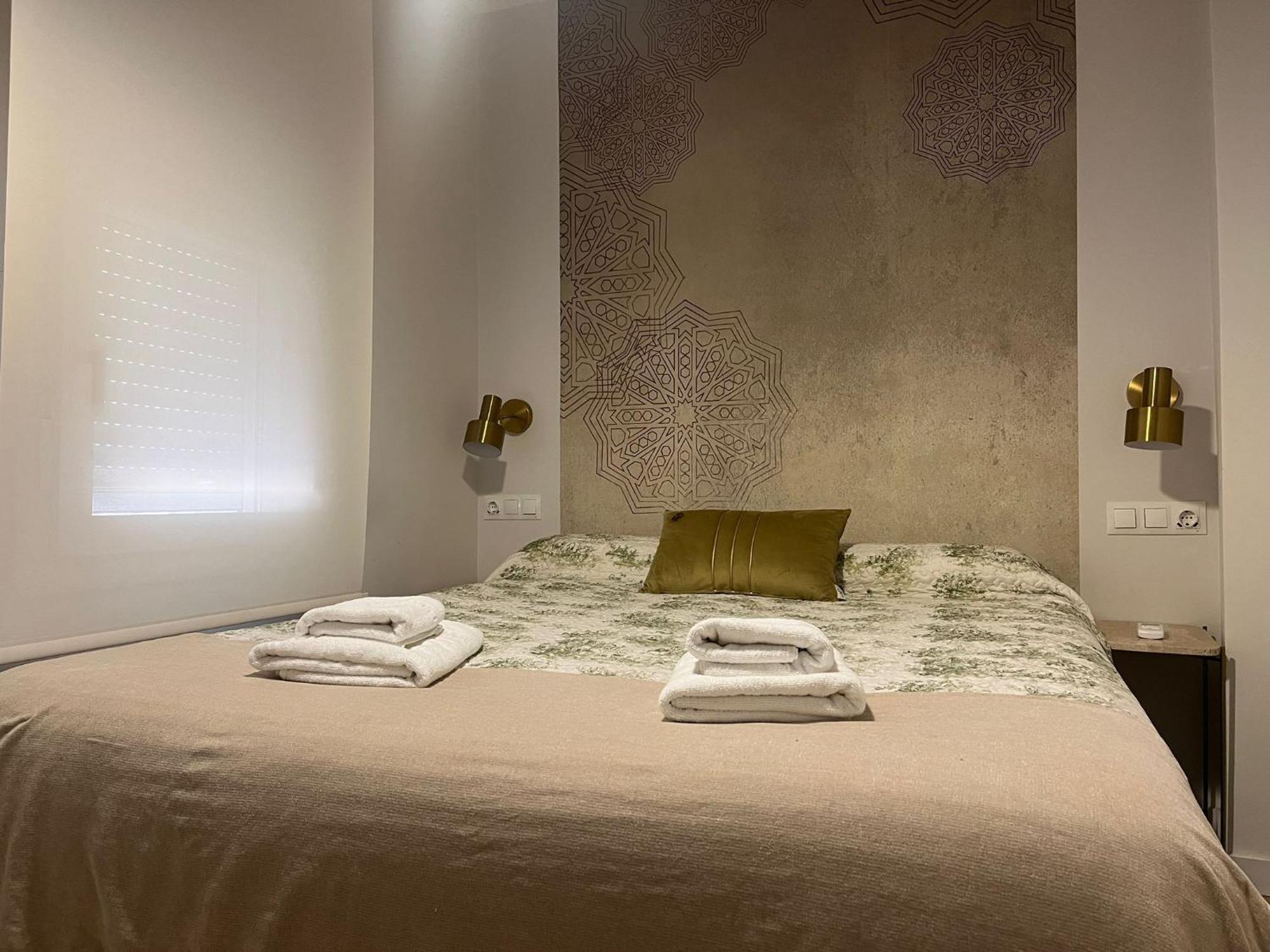Hidden Gem Penthouse El Meson Apartment *